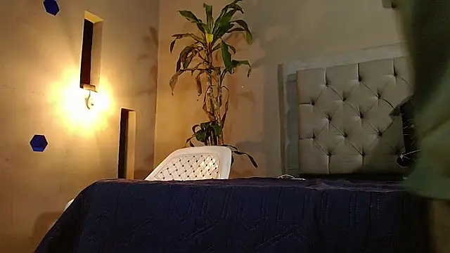 Snapshot of Mr_WhiteCock chatting on January 9, 2025, 10:20 pm Mr WhiteCock online show from January 9, 2025, 10:20 pm