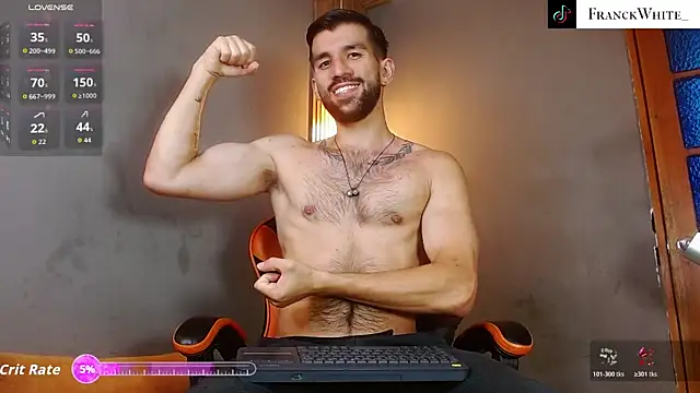 Snapshot of Mr_WhiteCock chatting on April 29, 2026, 5:11 am Mr WhiteCock online show from April 29, 2026, 5:11 am