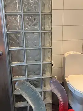 QueenMelissa80 online show from November 9, 2025, 8:23 am