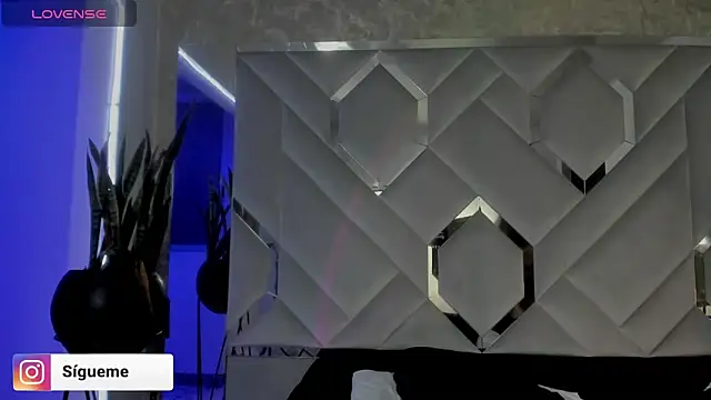 Sara Foxx1 online show from October 16, 2025, 1:06 am