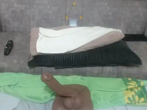 ladyshasha online show from November 6, 2025, 7:26 pm