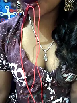 jasss-11 online show from November 18, 2025, 7:40 pm