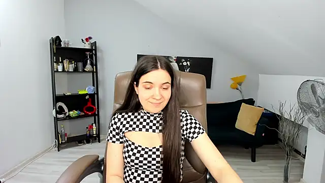 MelissaWiliam online show from February 11, 2025, 12:05 pm