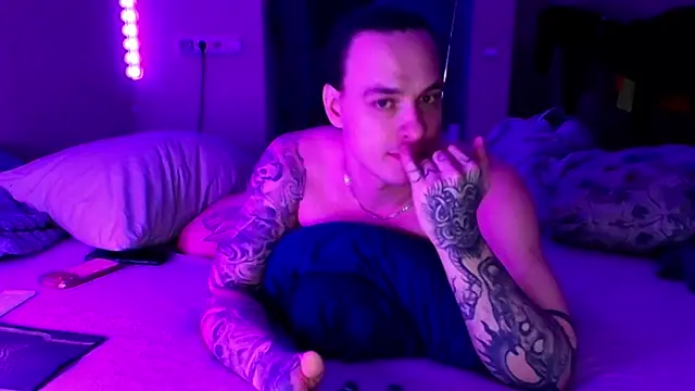 baphomet from ice online show from April 16, 2026, 1:23 pm