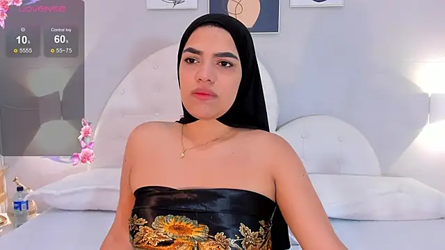 Snapshot of Umarani_ chatting on February 22, 2025, 1:11 am Umarani online show from February 22, 2025, 1:11 am