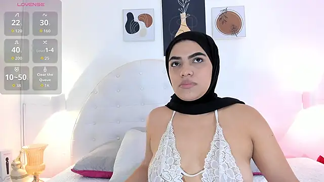 Snapshot of Umarani_ chatting on November 21, 2025, 7:01 pm Umarani online show from November 21, 2025, 7:01 pm