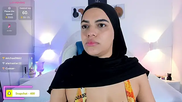 Snapshot of Umarani_ chatting on December 22, 2025, 6:38 pm Umarani online show from December 22, 2025, 6:38 pm