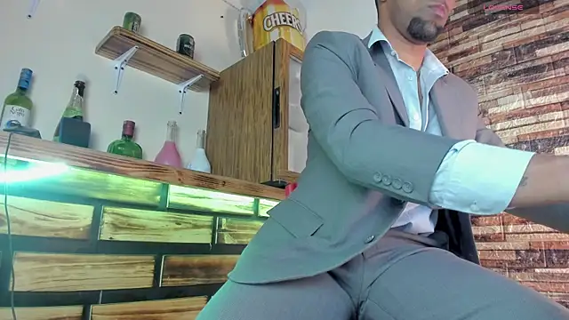 Paolo johnson online show from November 6, 2025, 11:33 am