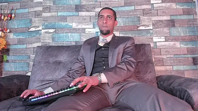 Paolo johnson online show from November 14, 2025, 11:53 am