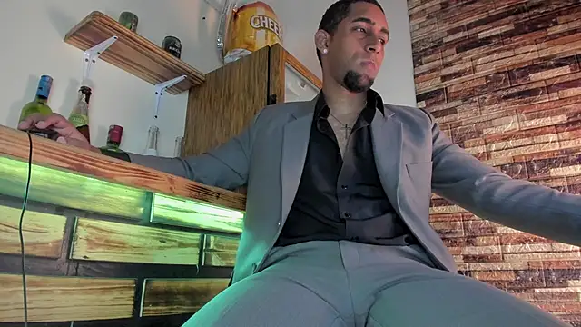 Paolo johnson online show from November 19, 2025, 11:43 am