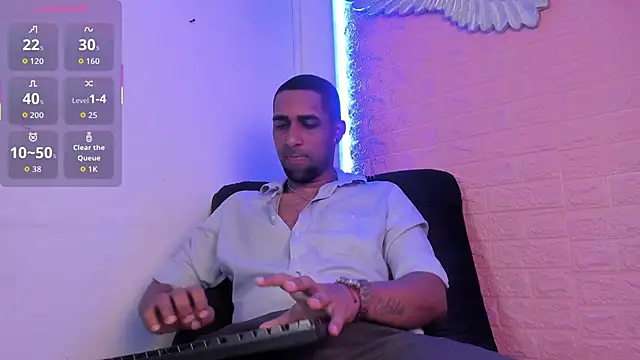 Paolo johnson online show from December 4, 2025, 11:41 am