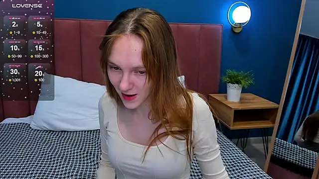 VanillaKelly online show from February 24, 2025, 6:38 am