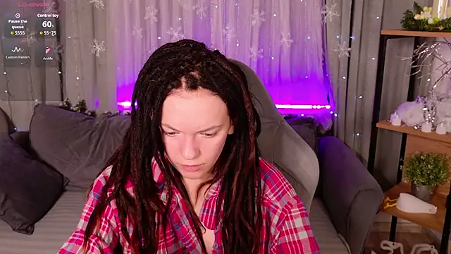 Snapshot of CoreyJane chatting on December 18, 2025, 5:57 am CoreyJane online show from December 18, 2025, 5:57 am