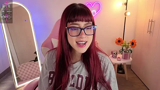 violet ch online show from June 9, 2026, 7:36 pm