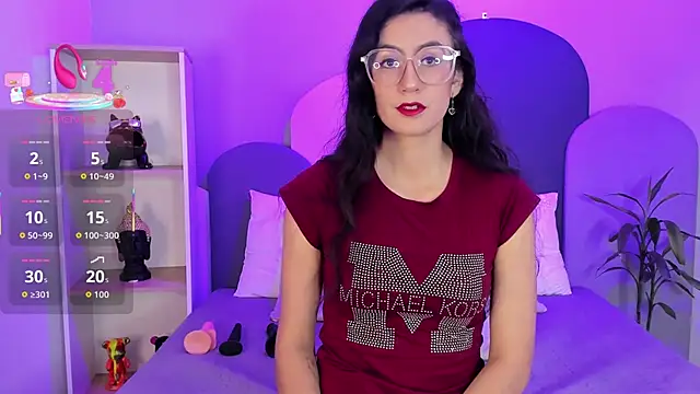 SophieGomez22 online show from September 18, 2025, 11:34 am