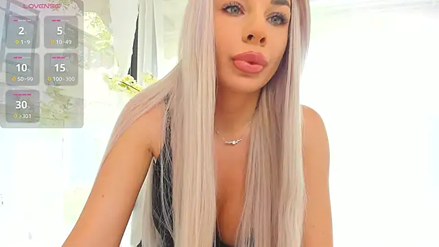 Russian Ava online show from October 24, 2025, 7:27 am