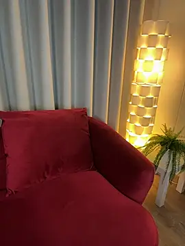 Eva Gonzalez online show from March 31, 2026, 10:54 pm