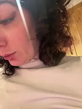 Strawberry queen91 online show from December 20, 2025, 8:27 pm