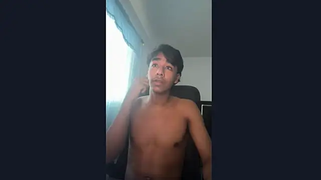 Snapshot of Tyler_prince chatting on January 10, 2026, 7:15 pm Tyler prince online show from January 10, 2026, 7:15 pm