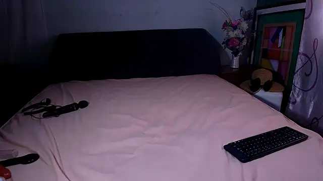 Andreabigboobs23 online show from February 8, 2025, 8:32 pm