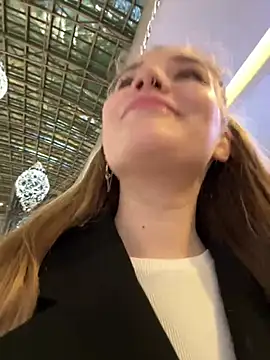 Holy Tereza online show from December 15, 2024, 3:09 pm