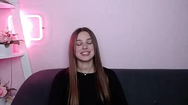 Snapshot of MilanaAngelAs chatting on April 18, 2026, 4:55 pm MilanaAngelAs online show from April 18, 2026, 4:55 pm