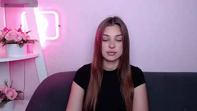 Snapshot of MilanaAngelAs chatting on June 20, 2026, 4:48 am MilanaAngelAs online show from June 20, 2026, 4:48 am