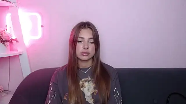 Snapshot of MilanaAngelAs chatting on July 11, 2026, 4:48 am MilanaAngelAs online show from July 11, 2026, 4:48 am