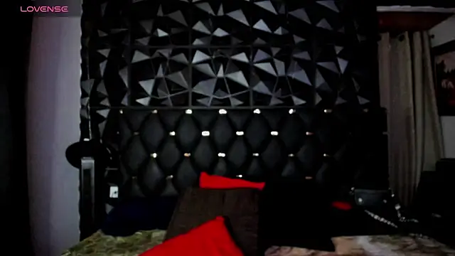 charlottemeyerr online show from January 12, 2025, 6:16 pm