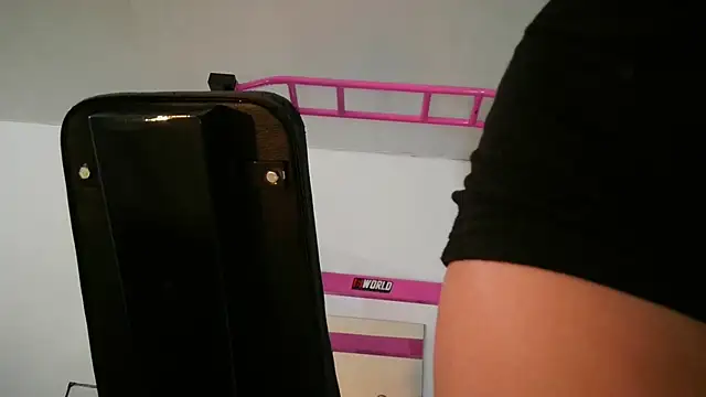 Melisa cream online show from December 24, 2024, 6:28 pm