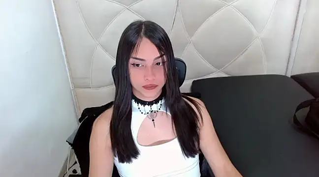 Dollbehavior  online show from December 11, 2024, 5:53 am