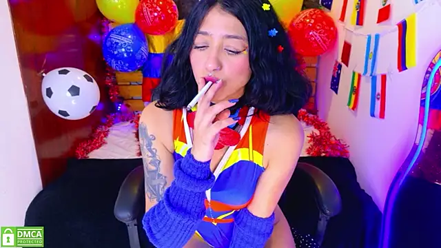 Snapshot of REDHOTTER_ chatting on June 23, 2026, 7:56 pm REDHOTTER online show from June 23, 2026, 7:56 pm