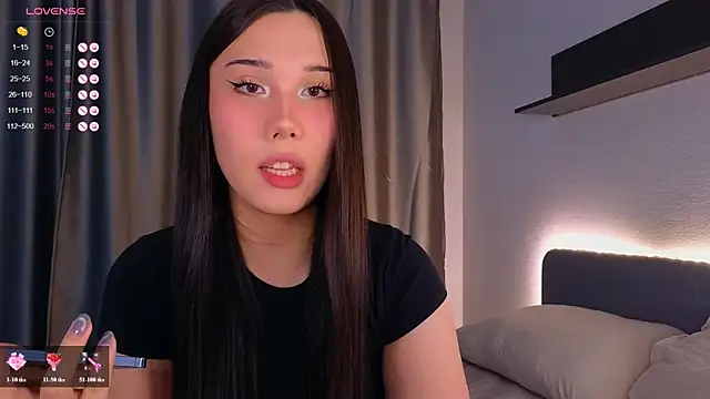 Snapshot of Kaia_Sunshine_Mia chatting on July 2, 2026, 11:27 am Kaia Sunshine Mia online show from July 2, 2026, 11:27 am