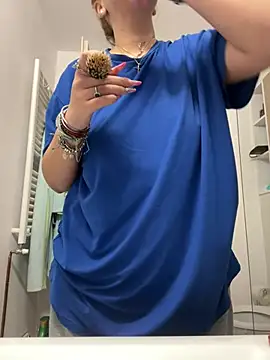 AllysonK online show from February 18, 2026, 1:29 pm