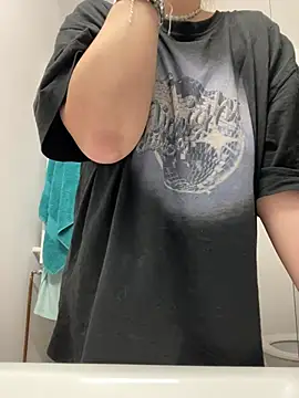 AllysonK online show from March 27, 2026, 10:15 am