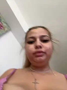 Snapshot of AllysonK chatting on May 14, 2026, 3:19 pm AllysonK online show from May 14, 2026, 3:19 pm