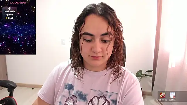 maryluna95 online show from July 10, 2026, 7:49 pm