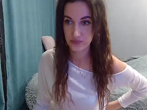 Snapshot of Bany_Brandy chatting on April 16, 2026, 5:47 pm Bany Brandy online show from April 16, 2026, 5:47 pm