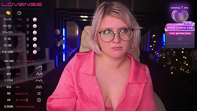 CoolTatis online show from January 3, 2025, 2:43 am