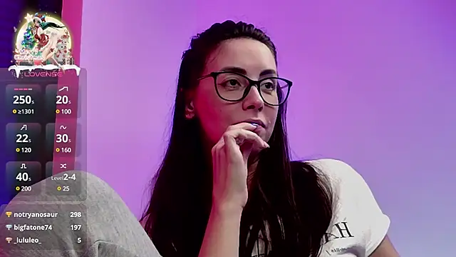 Snapshot of RitaSonnet chatting on January 5, 2025, 8:54 am RitaSonnet online show from January 5, 2025, 8:54 am