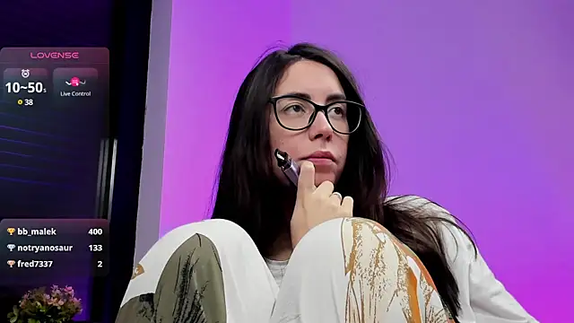 Snapshot of RitaSonnet chatting on January 31, 2025, 9:27 am RitaSonnet online show from January 31, 2025, 9:27 am