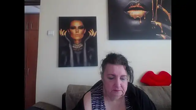 maturekorine online show from April 8, 2026, 8:03 am