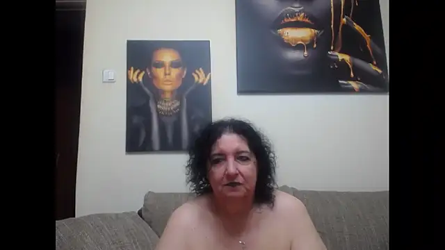 Snapshot of maturekorine chatting on April 29, 2026, 12:27 am maturekorine online show from April 29, 2026, 12:27 am