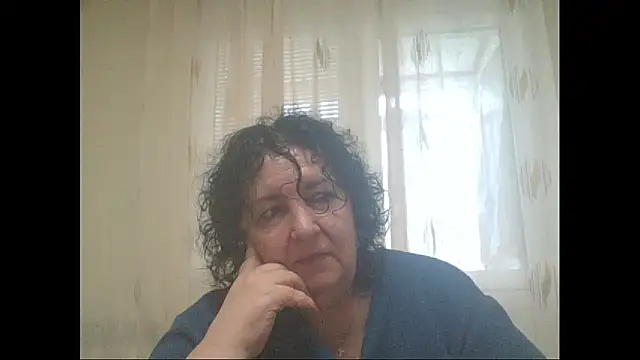 Snapshot of maturekorine chatting on May 9, 2026, 2:22 pm maturekorine online show from May 9, 2026, 2:22 pm