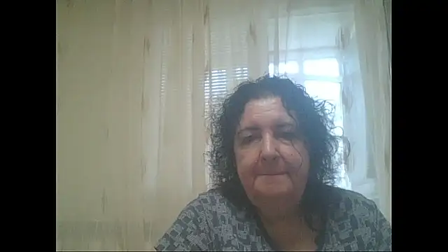 Snapshot of maturekorine chatting on May 28, 2026, 4:48 pm maturekorine online show from May 28, 2026, 4:48 pm