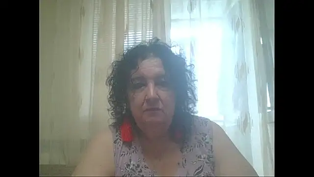Snapshot of maturekorine chatting on May 29, 2026, 3:10 pm maturekorine online show from May 29, 2026, 3:10 pm
