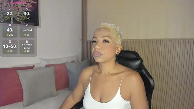 summer night  online show from November 25, 2025, 11:21 am