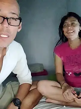 KarameloVzla online show from December 14, 2025, 2:39 am