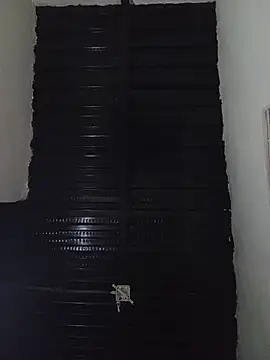 Snapshot of KarameloVzla chatting on February 1, 2026, 3:16 am KarameloVzla online show from February 1, 2026, 3:16 am