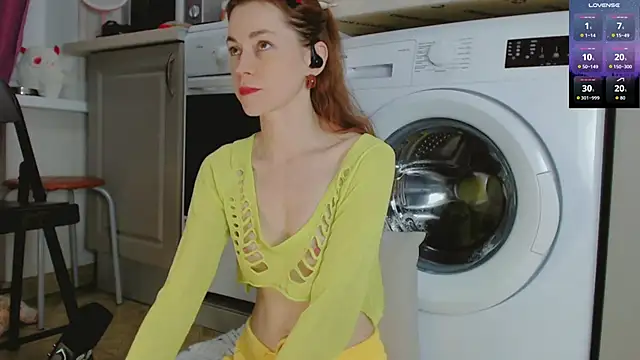 Amina Barbarian online show from September 29, 2025, 4:56 pm